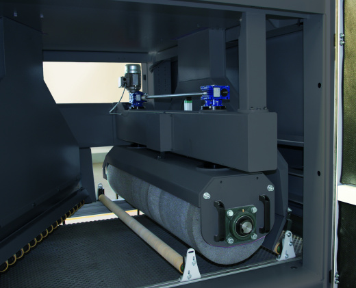 EMC GIANT M1350-1650